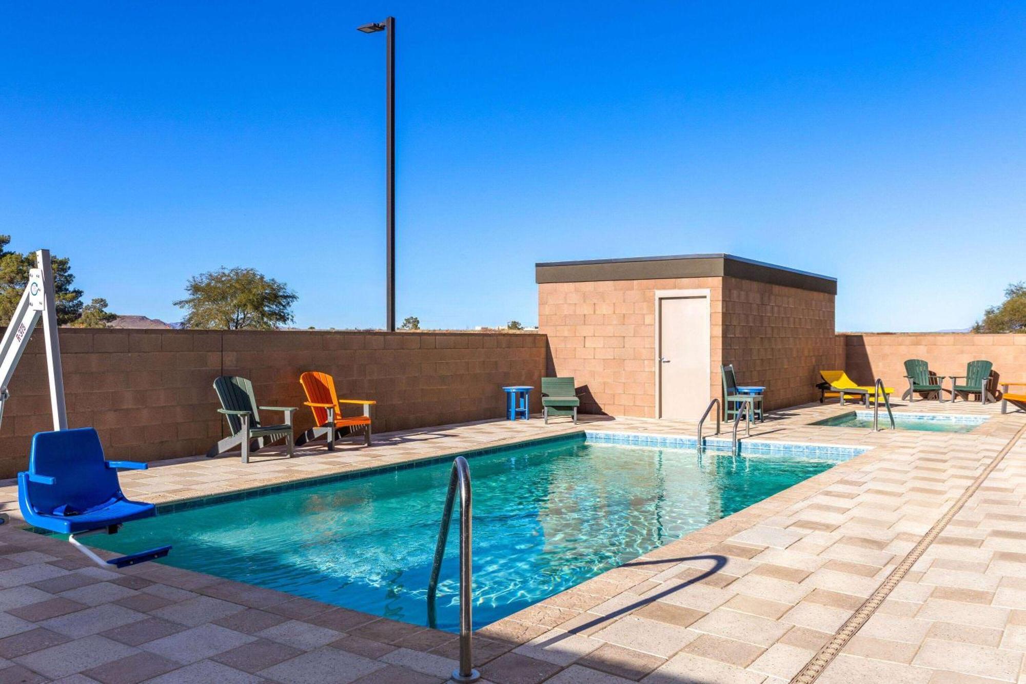 Hawthorn Extended Stay By Wyndham Kingman Exterior foto